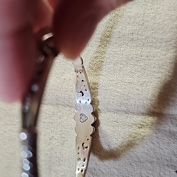 Brighton Bangle - Picture 2 of 4